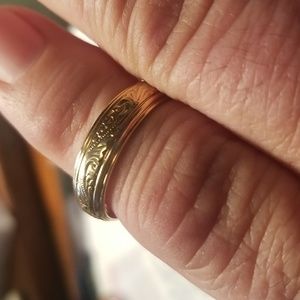 14 kt 5mm design band